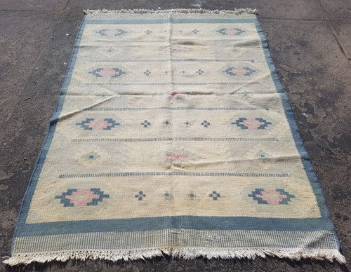 Vintage traditional handmade - traditional,