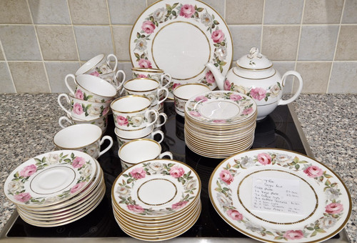 Royal worcester garden - worcester,