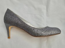 Pretty pewter-glitter evening