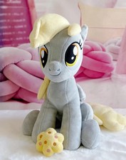Hasbro My Little Pony Sitting