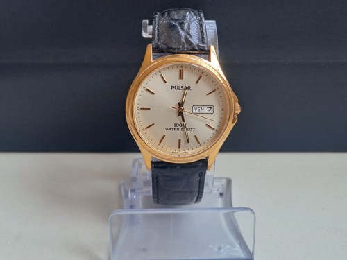 Mens pulsar quartz wristwatch - mens,