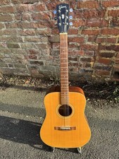 LEFT HANDED ACOUSTIC DREADNOUGHT ACOUSTIC GUITAR.