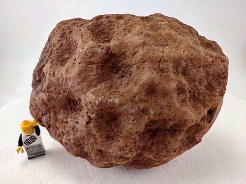 Unopened large geode - unopened,