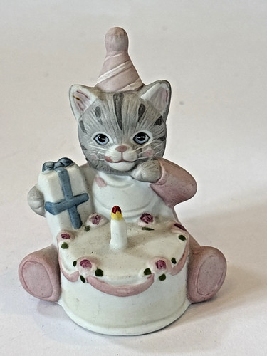 Kitty cucumber birthday - kitty, "birthday