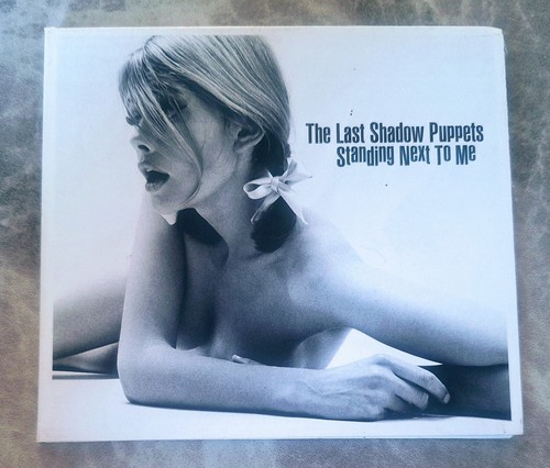 The last shadow - shadow, puppets