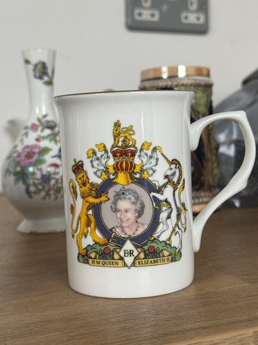 Queen elizabeth golden - ii,