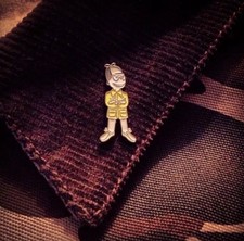 Casuals & Ultras Pin Badge, A