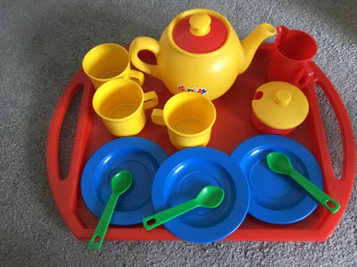 Dantoy plastic tea - "tea, for
