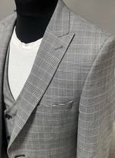 BURTON Menswear London Men’s Beautiful 3 Piece Grey Plaid Suit. C-38”S, W-30”/30