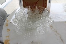 Arlington 8 place glass punch