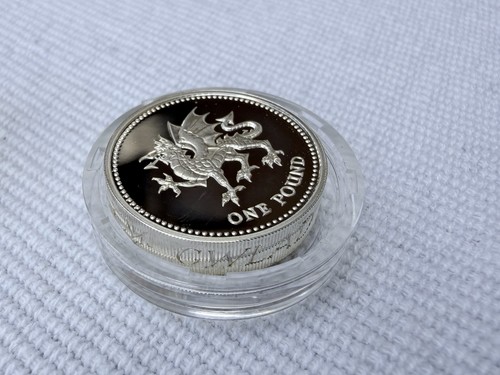 Royal mint 2000 - royal, millennium