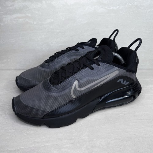 Mens black nike - air, max