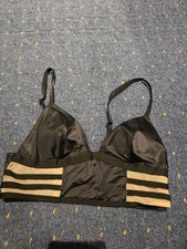 Victoria’s Secret Black Bralette Size S.