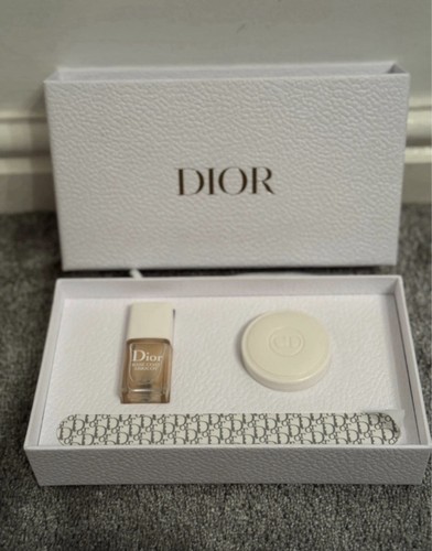 Dior nail polish gift - dior,