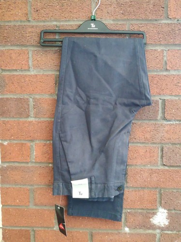 Bnwt navy men trousers - tu, men's