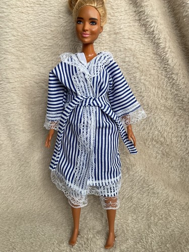 Pyjamas dressing gown - gown,