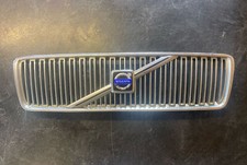 2001 VOLVO S80 FRONT BUMPER BONNET GRILLE 9178087 ***READ DESCRIPTION***