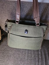 Egg changing baby bag country