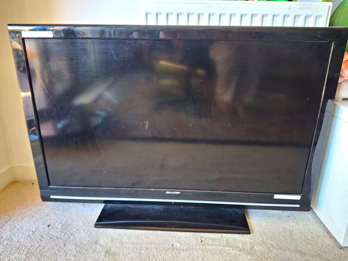 Sharp 40in lcd - 40in, tv