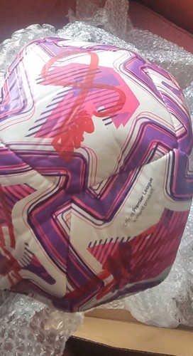 Genuine hand signed arsenal - hand,