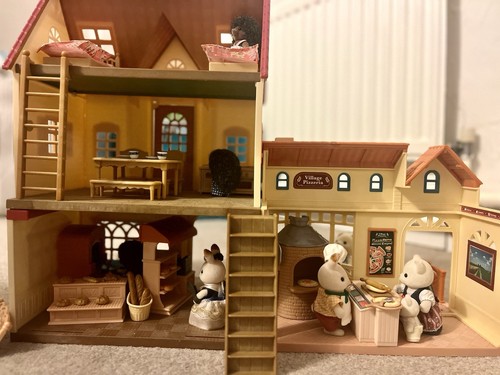 Sylvanian families street - families,