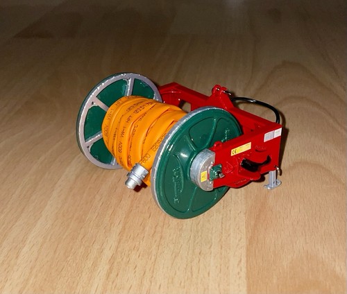 Scratchbuilt 1000m umbilical