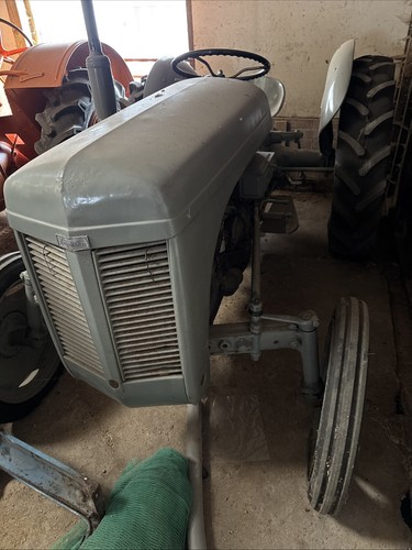 Ferguson tractor t20 petrol - ferguson,
