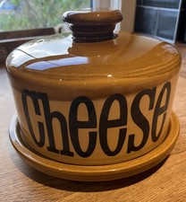 TG Green Granville Cheese Dome