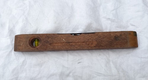 Vintage wooden spirit level - ,