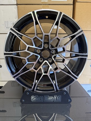 Series alloy wheels - 19",