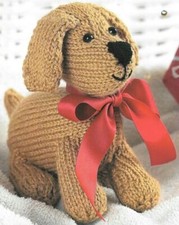 Home Printed Knitting Pattern - Labrador Puppy Dog (21 cm long) - 0210