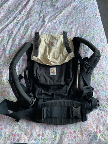 Ergobaby black and - ergobaby, camel