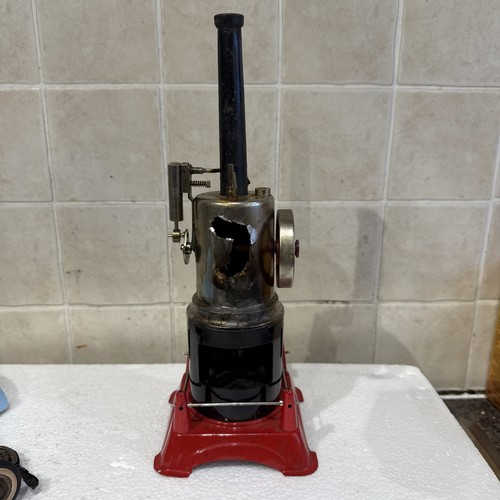 Marx vertical steam engine - marx,