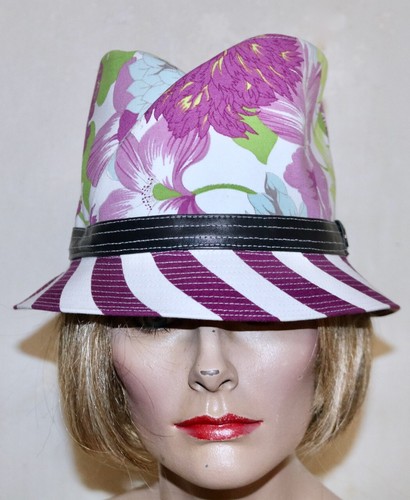 Burberry philip treacy - by,