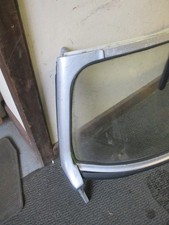 MG MGB Roadster windscreen