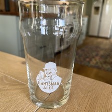 Huntsman Ales  Pint Glass 1976 Eldridge Pope & Co Brewery Dorchester