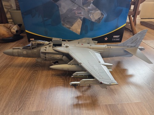 Large scale av 8b - 1/18, av-8b