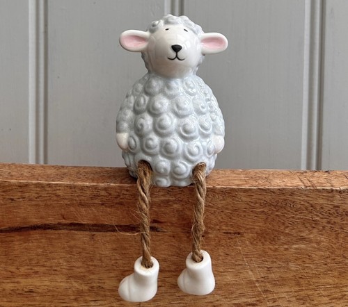 Small sheep with dangley legs - small,