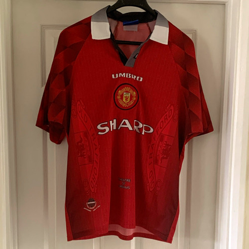 Manchester united home shirt - manchester,