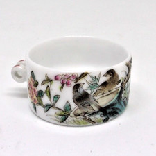 VINTAGE CHINESE HAND PAINTED PORCELAIN BIRD FEEDER  - Inscribed .