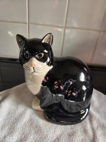 Quail pottery ceramics black - pottery,