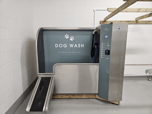 Self service dog - service, machine