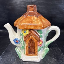 Collectible Vintage Novelty Teapot By Tony Carter Of A Thatched Cottage 6” High
