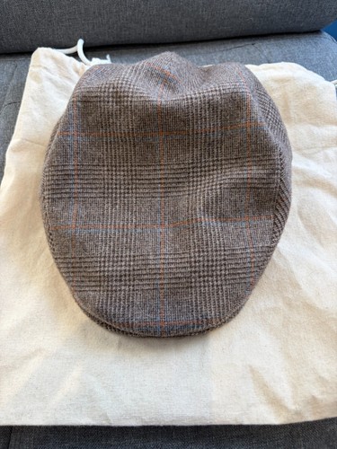 Lock and gill - flat, cap