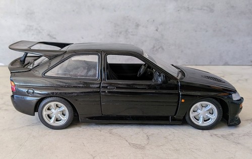 Ford escort black - 4,