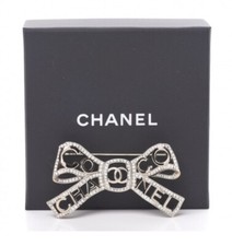 CHANEL 2020B Champagne Metal