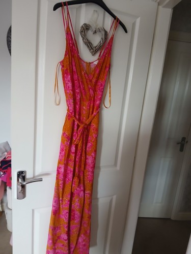 Stunning ted baker - stunning, strappy