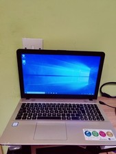 Asus X541u i5-7200 8 GB Ram 1