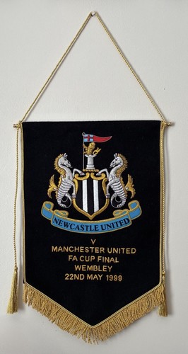 Newcastle united manchester - united, v