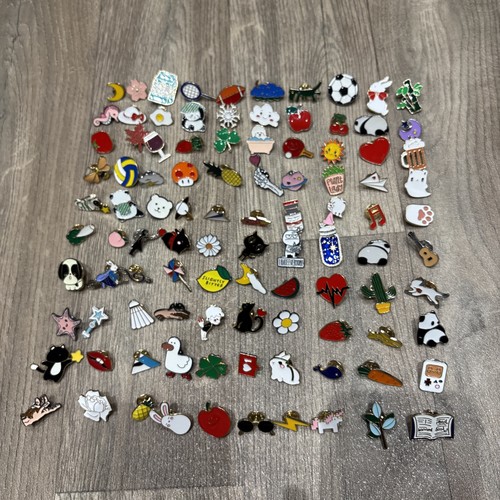 100 pin badges bundle cat - 100,